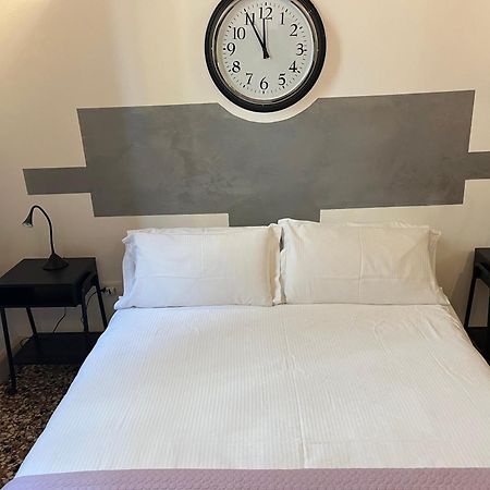 Residenza Pedrotti Lägenhet Vicenza Exteriör bild