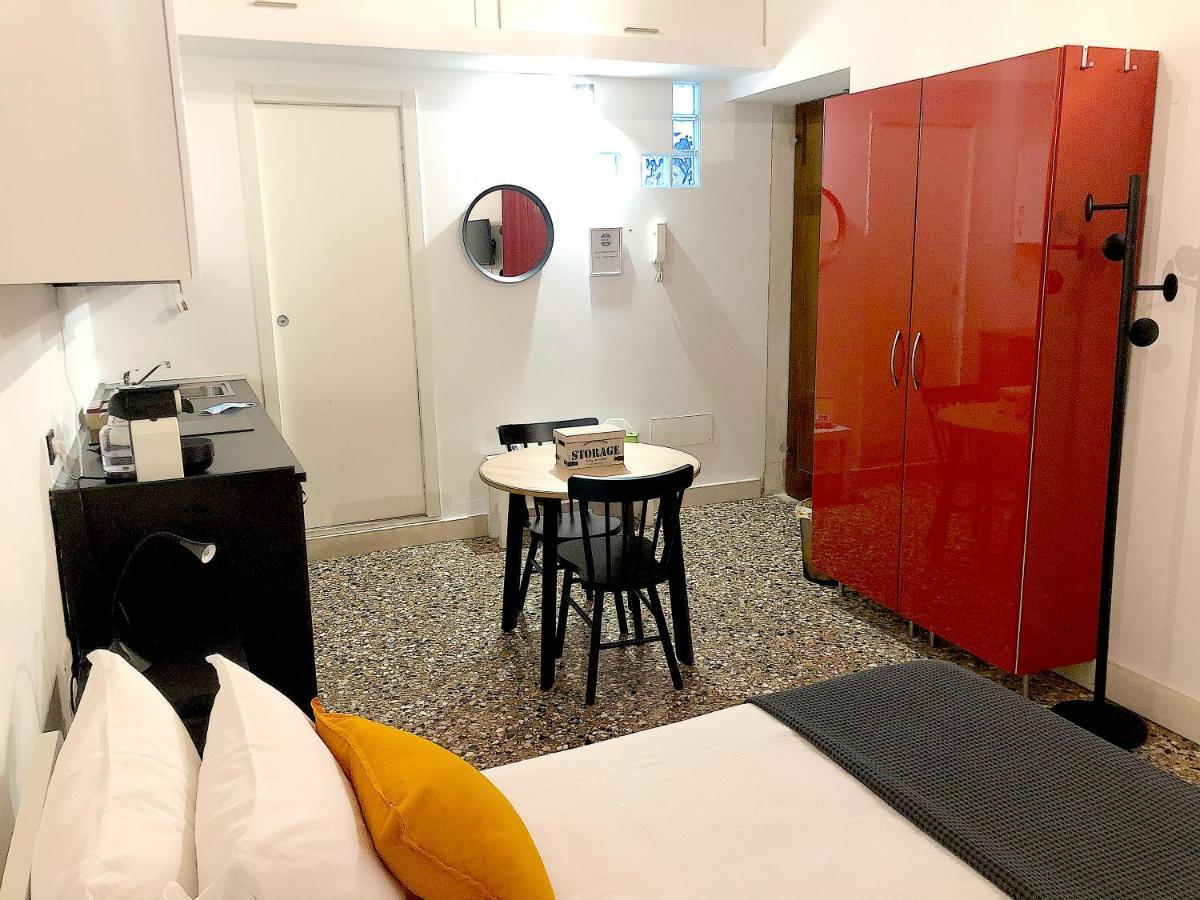 Residenza Pedrotti Lägenhet Vicenza Exteriör bild