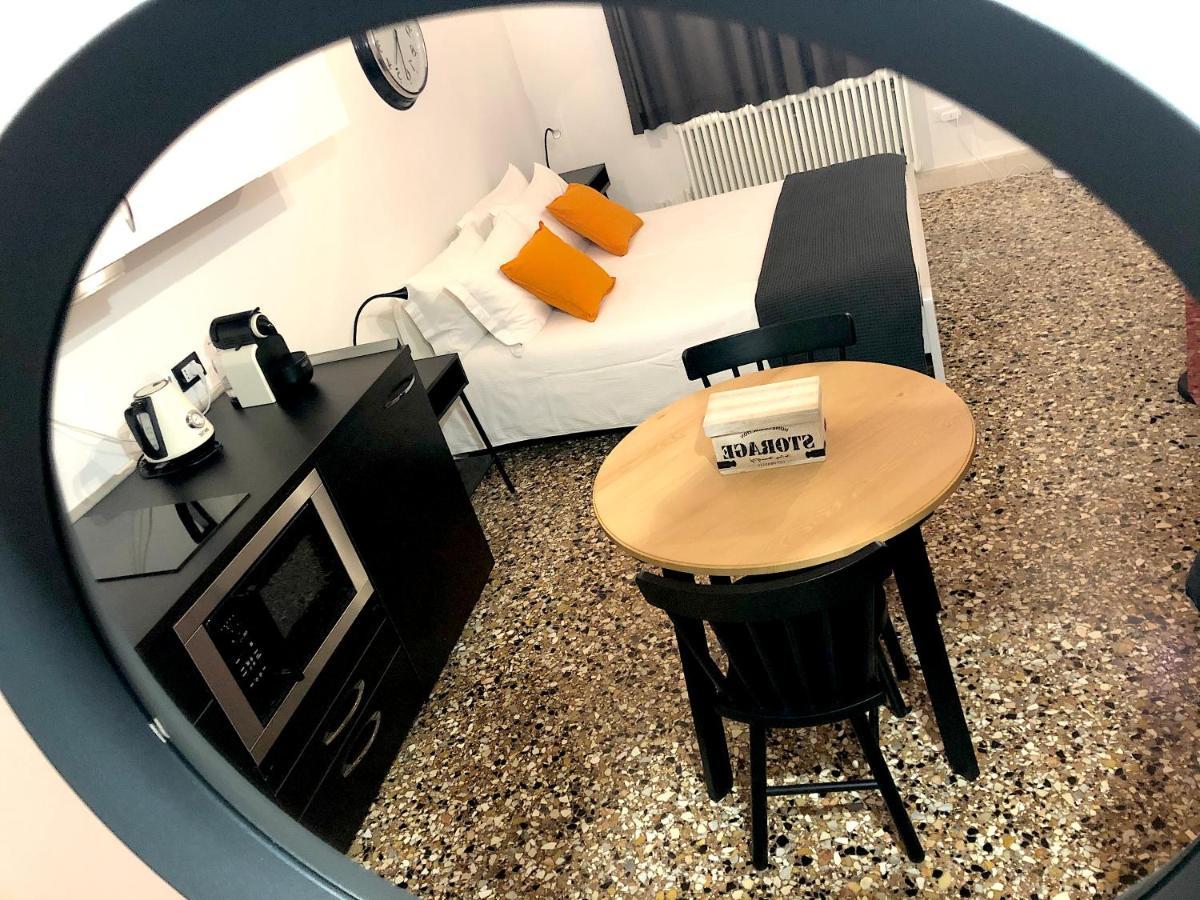 Residenza Pedrotti Lägenhet Vicenza Exteriör bild