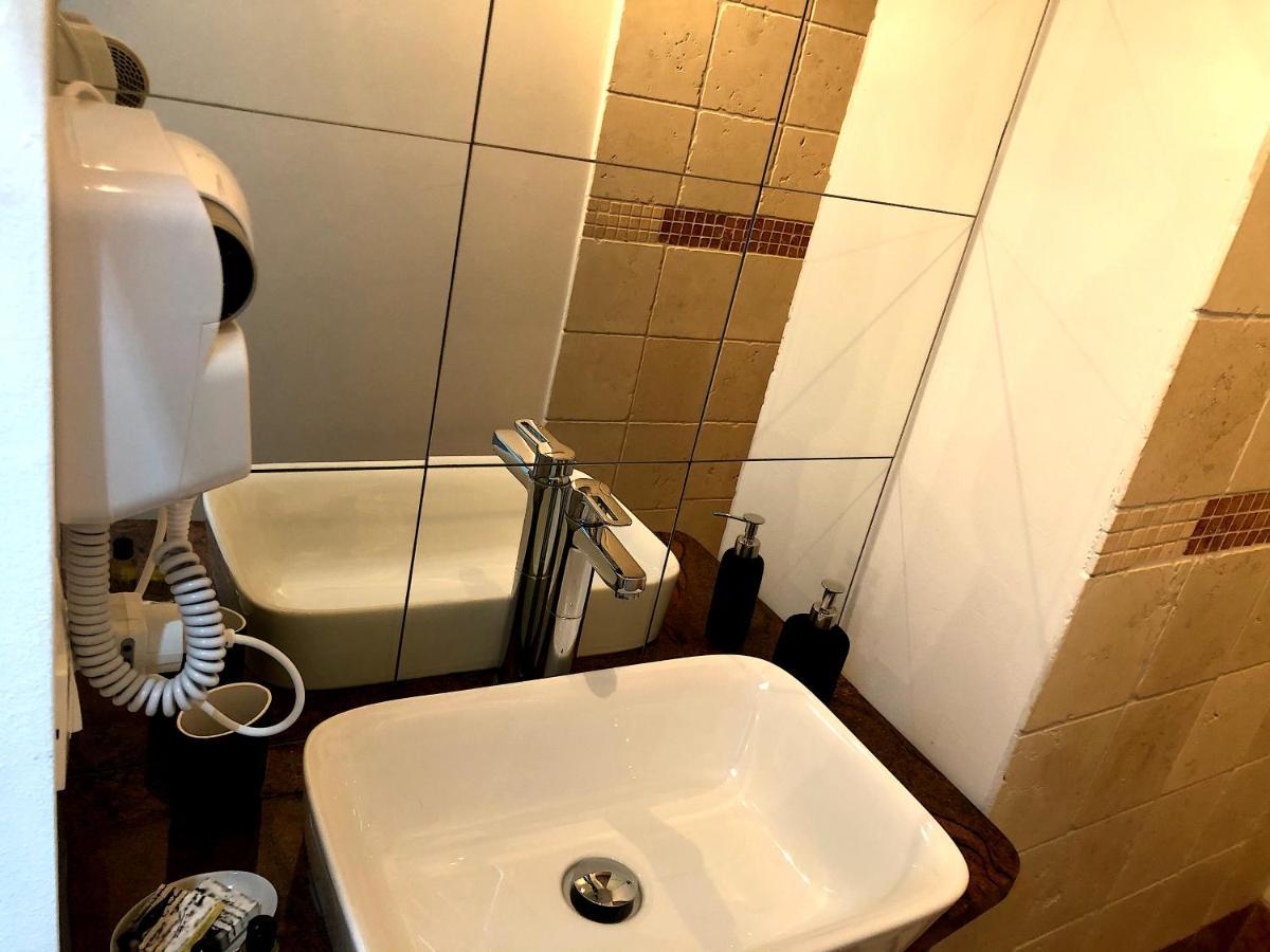 Residenza Pedrotti Lägenhet Vicenza Exteriör bild